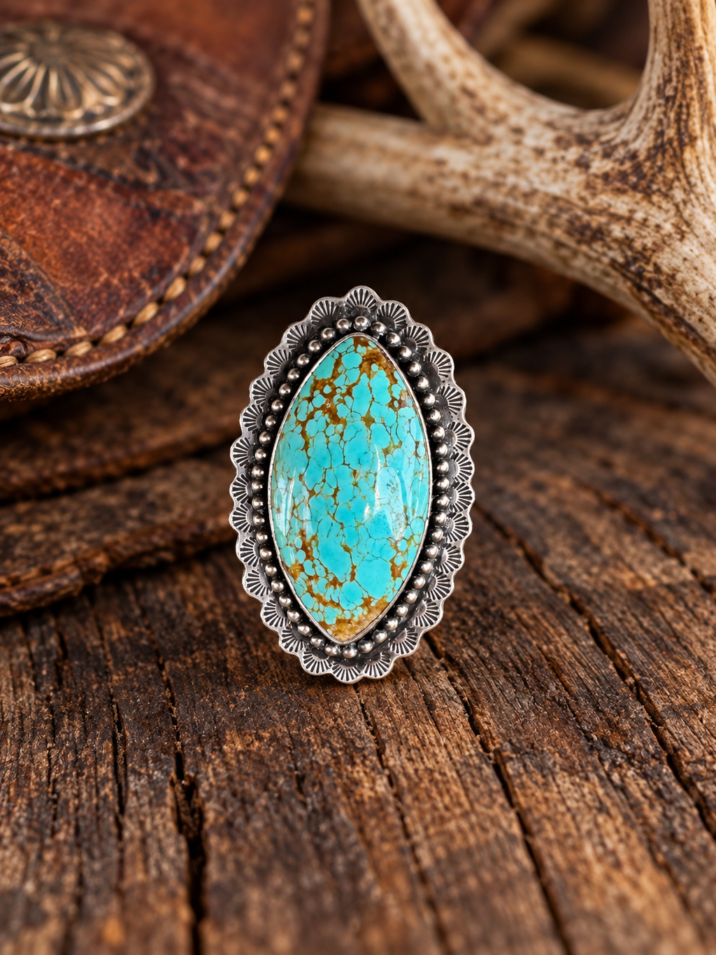 No8 Turquoise Statement Ring. Size 8.5