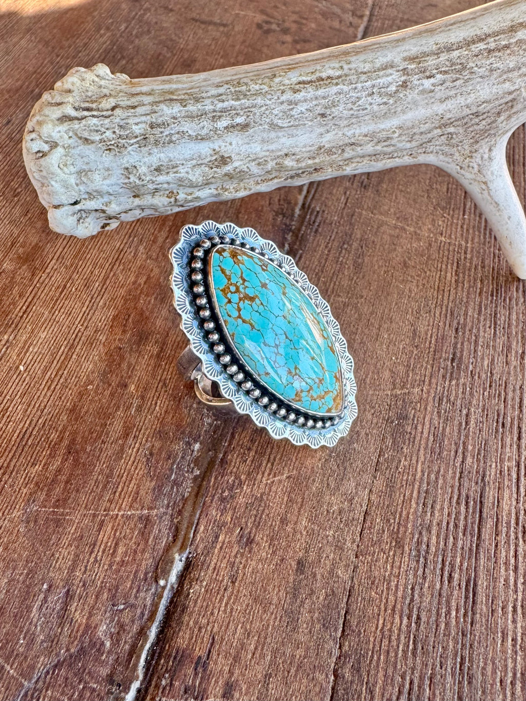 No8 Turquoise Statement Ring. Size 8.5