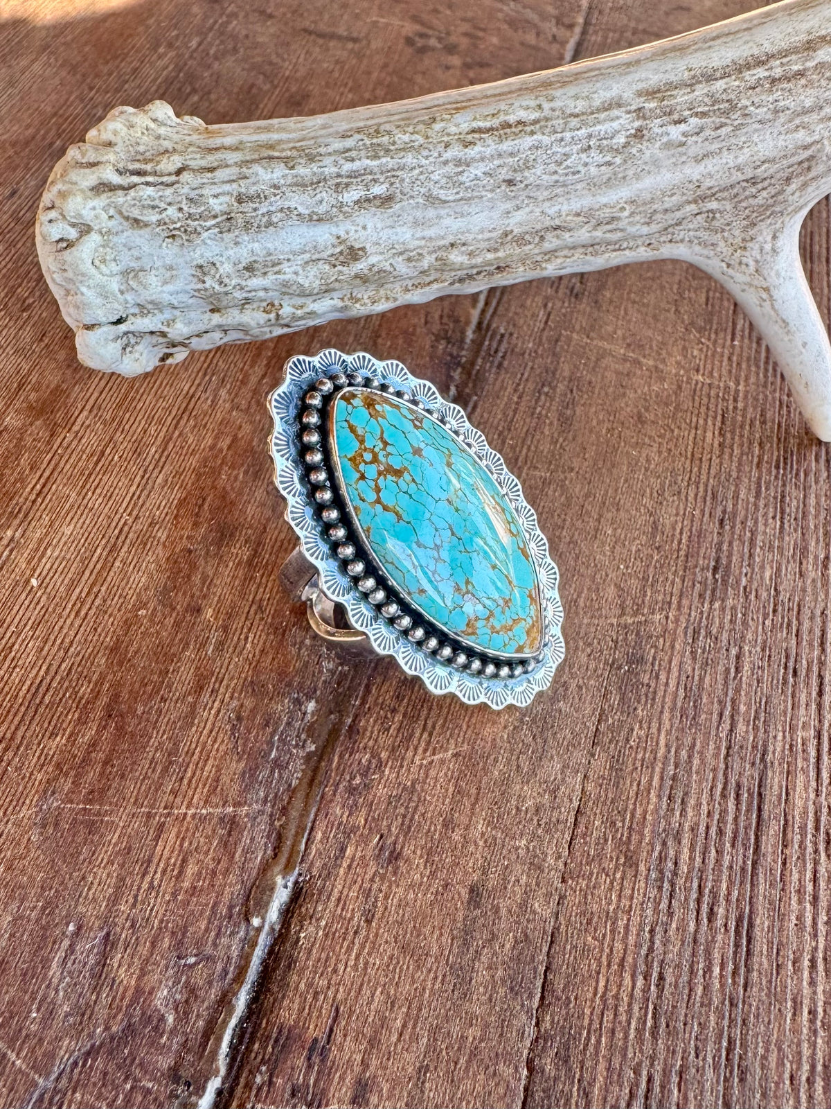 No8 Turquoise Statement Ring. Size 8.5